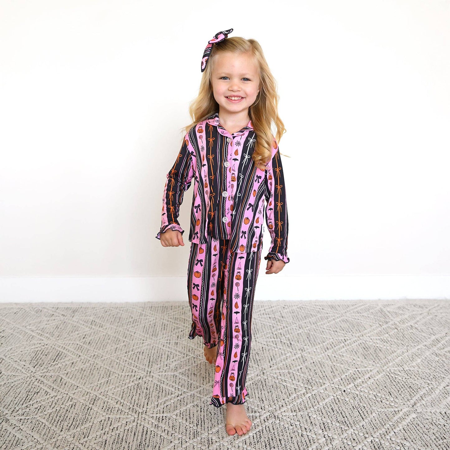Kids Bamboo Halloween Pumpkins Ruffle Lounge Set