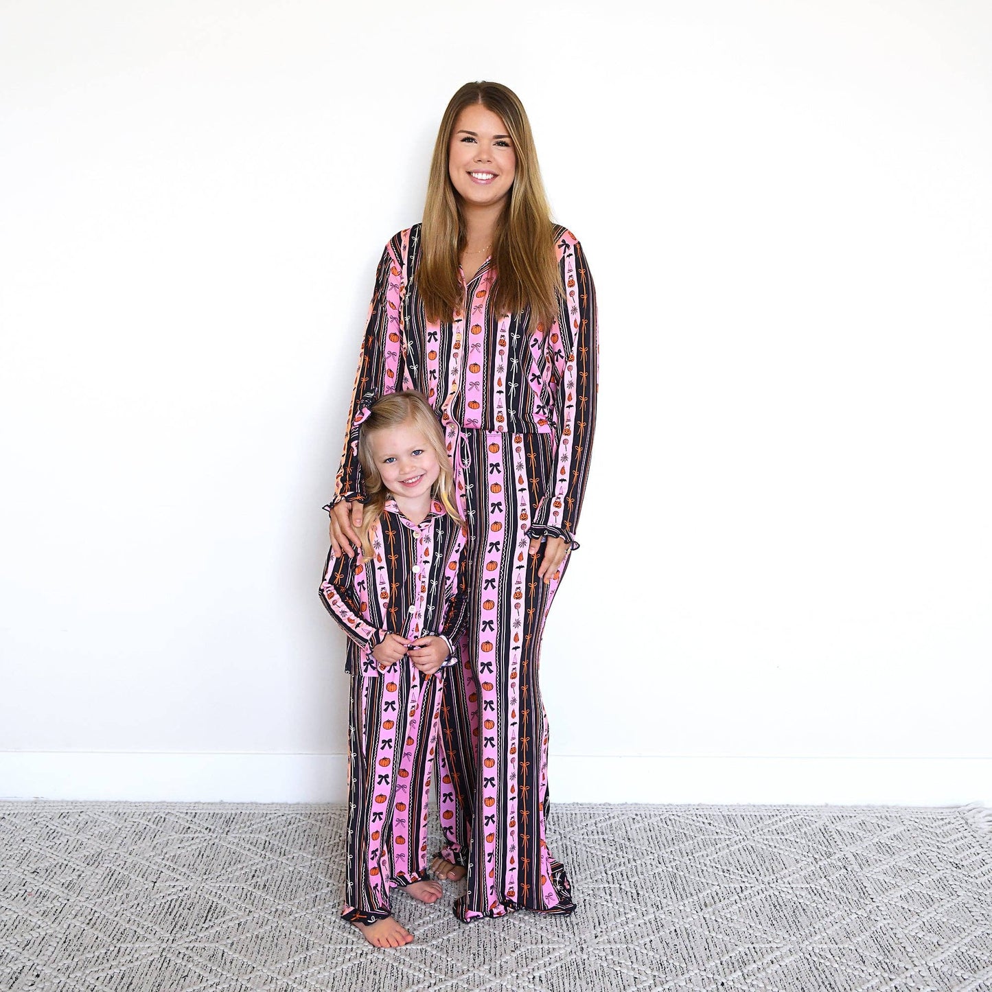 Women's Ruffle Bamboo Halloween Pumpkins Lounge Set