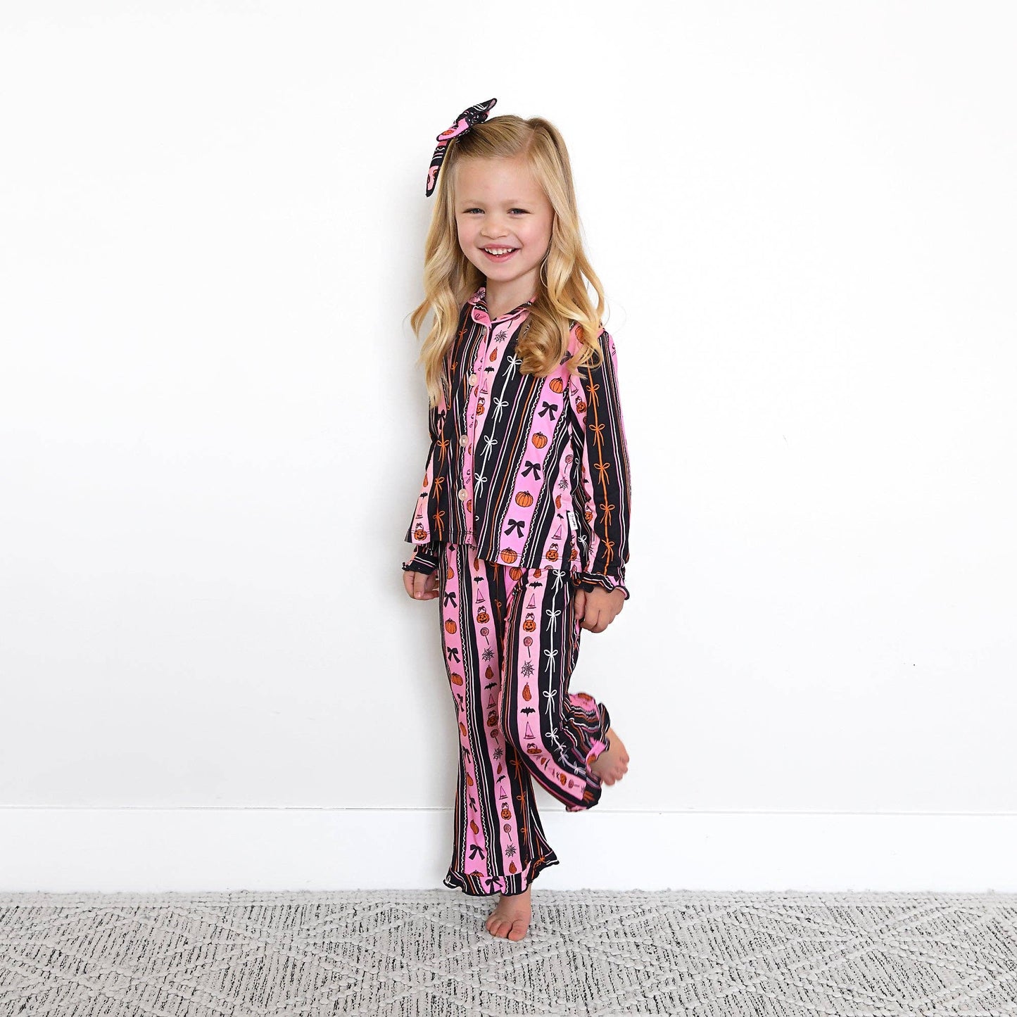 Kids Bamboo Halloween Pumpkins Ruffle Lounge Set