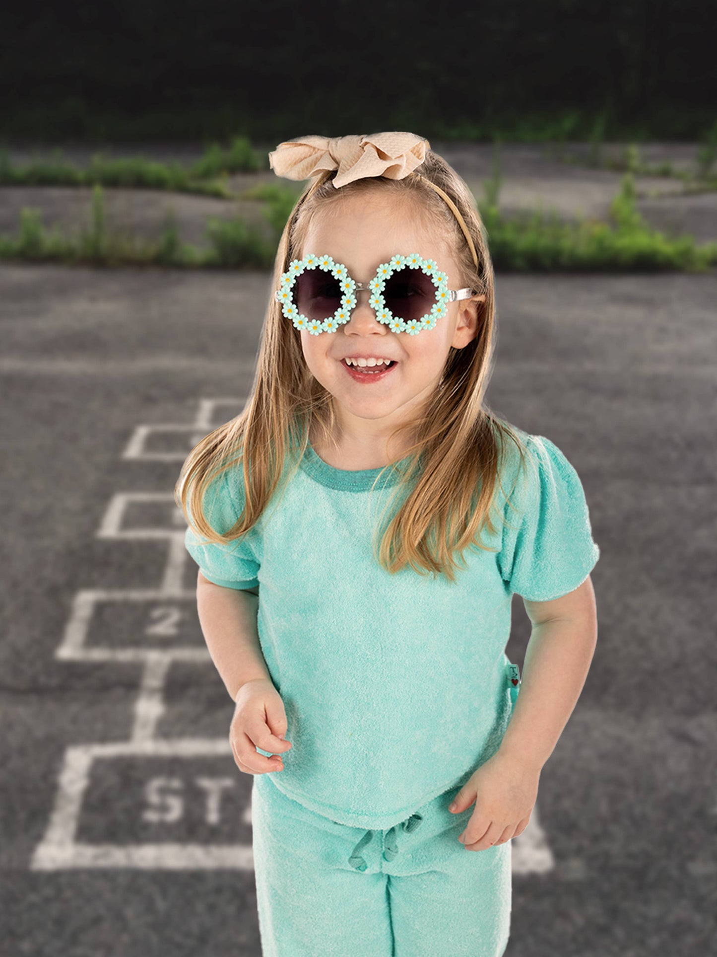 Round Daisy Flower Kids Sunglasses