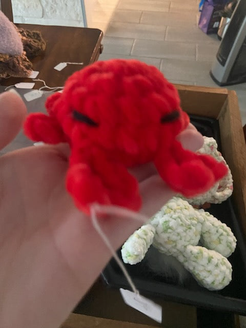 Crocheted Red Mini Crab